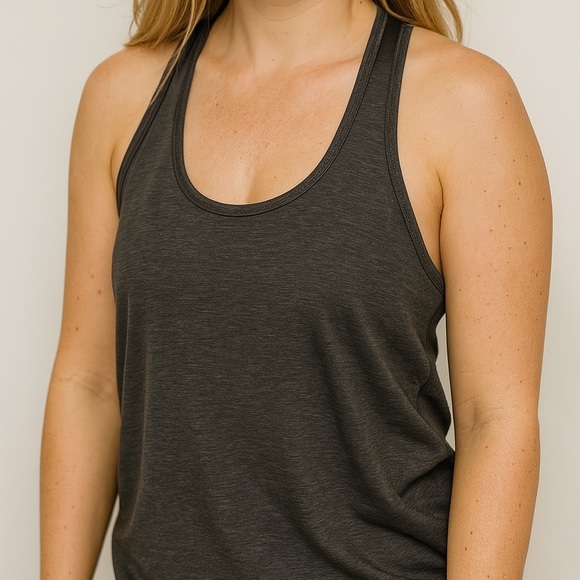 Plain grey workout tank top - Picture 1 of 3